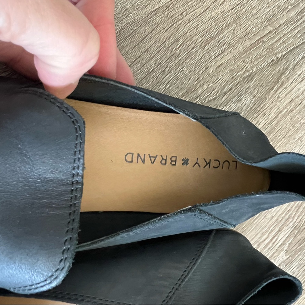 Lucky Brand Cahill Crashback Flats size 8. Black - Picture 6 of 11